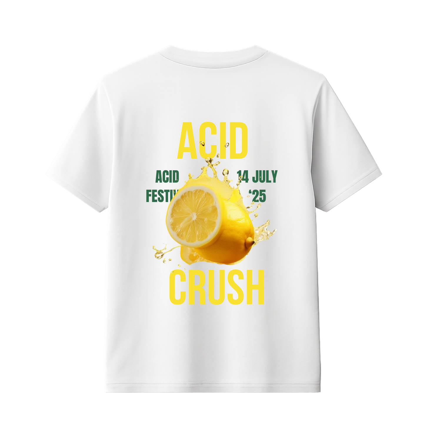 Tee-shirt été blanc avec design citron – porté par une femme en extérieur.
