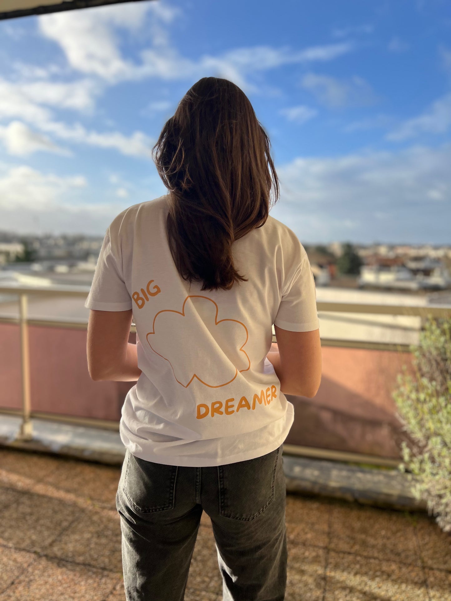 T shirt blanc à manche courte avec design
